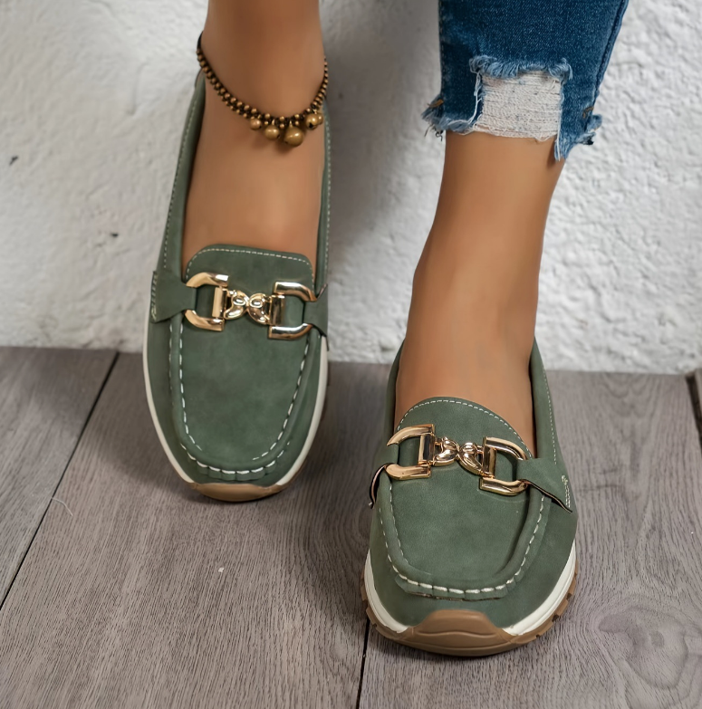 Eloísa | Mocasines verdes con hebilla