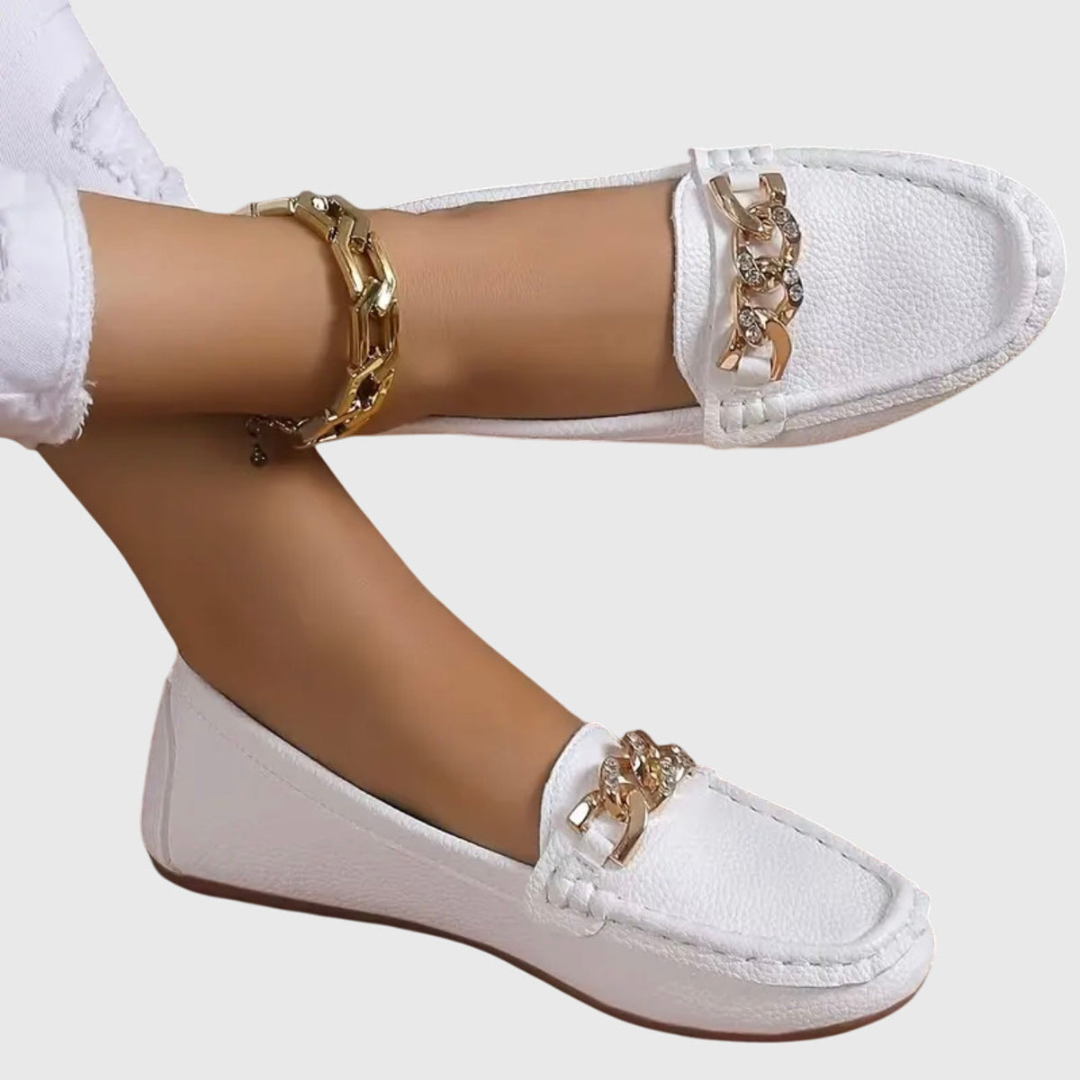 Edurne | Mocasines planos con hebilla de diamantes