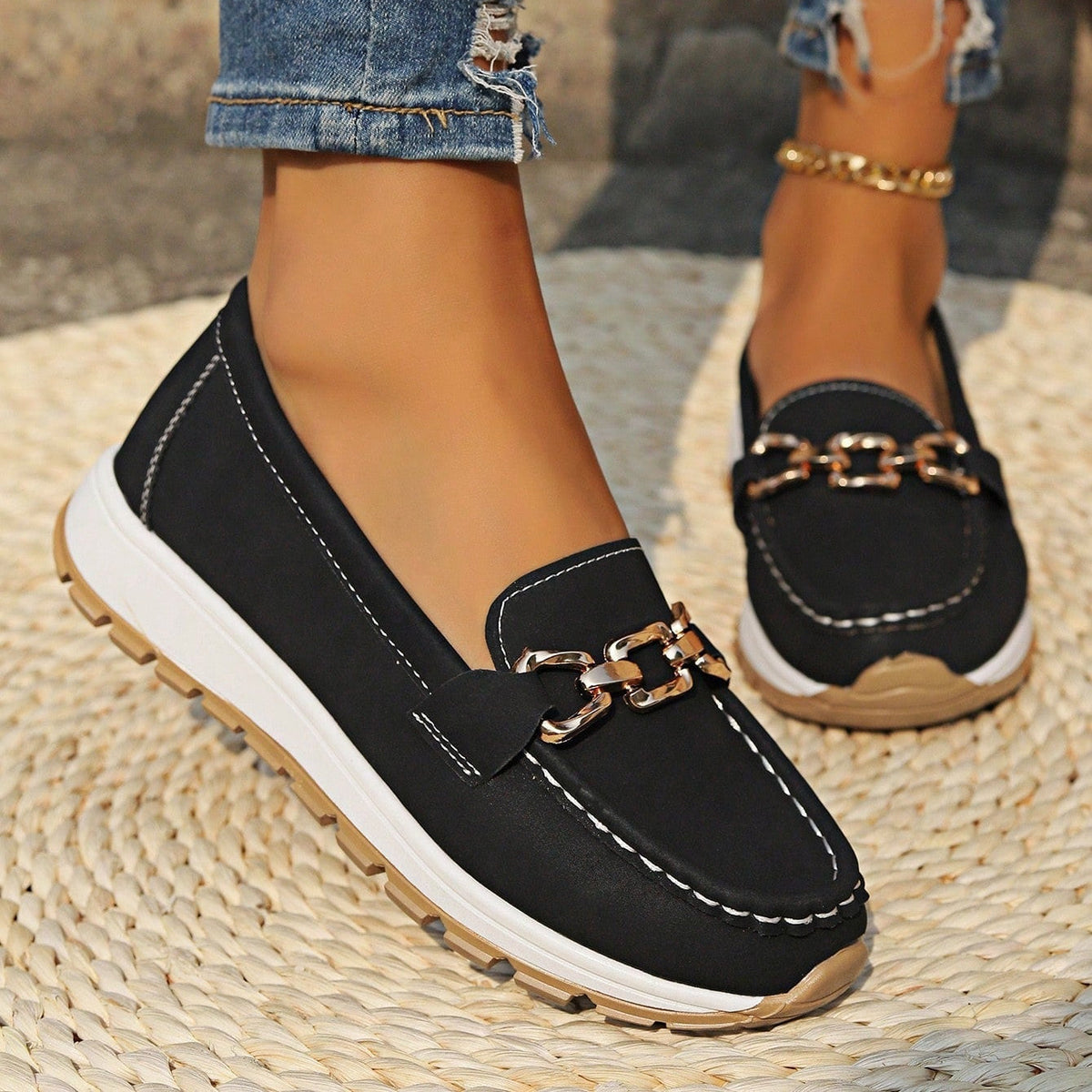 Elvira | Mocasines ortopédicos planos con hebilla