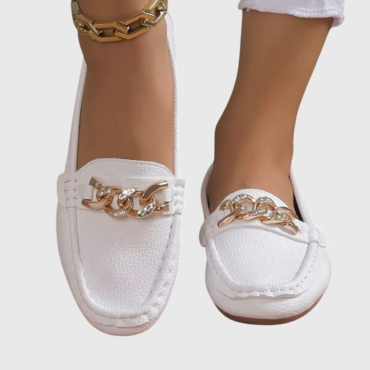 Edurne | Mocasines planos con hebilla de diamantes
