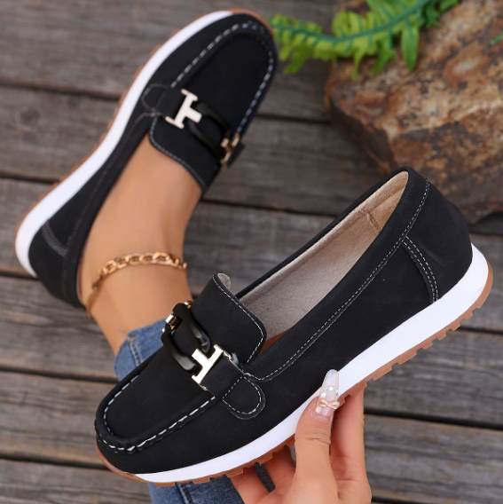 Emilia | Mocasines con cadena entrelazada