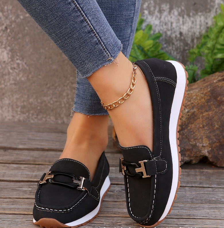 Emilia | Mocasines con cadena entrelazada