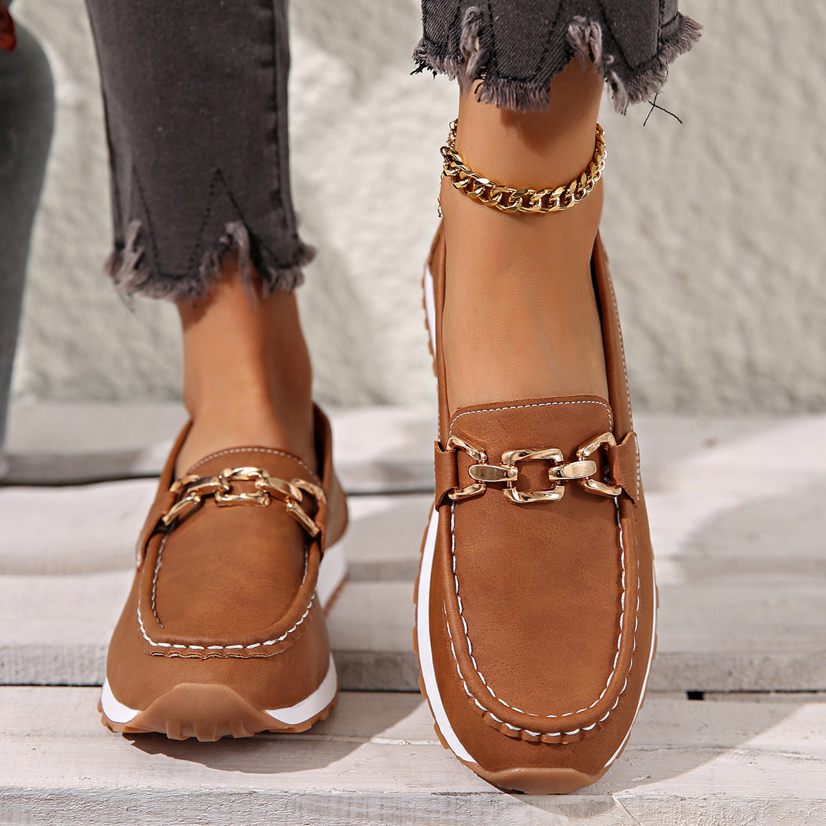 Elvira | Mocasines ortopédicos planos con hebilla